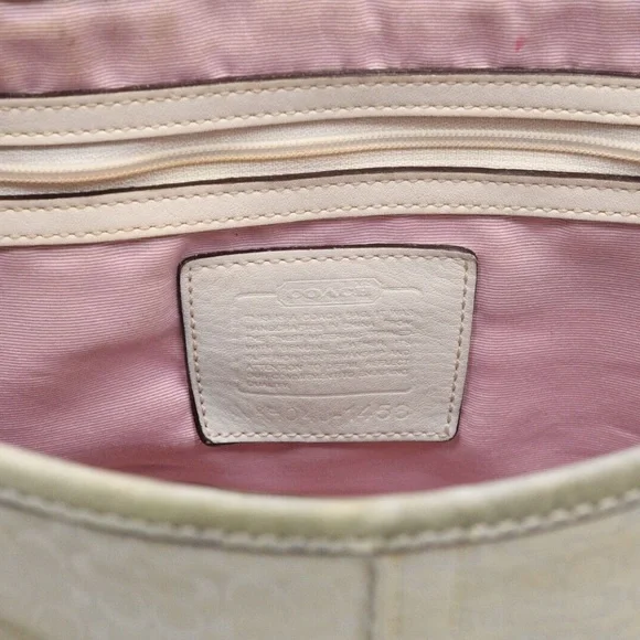 Coach Cream and Pink Shoulder Bag with Gold Fasteners - Picture 4 of 4